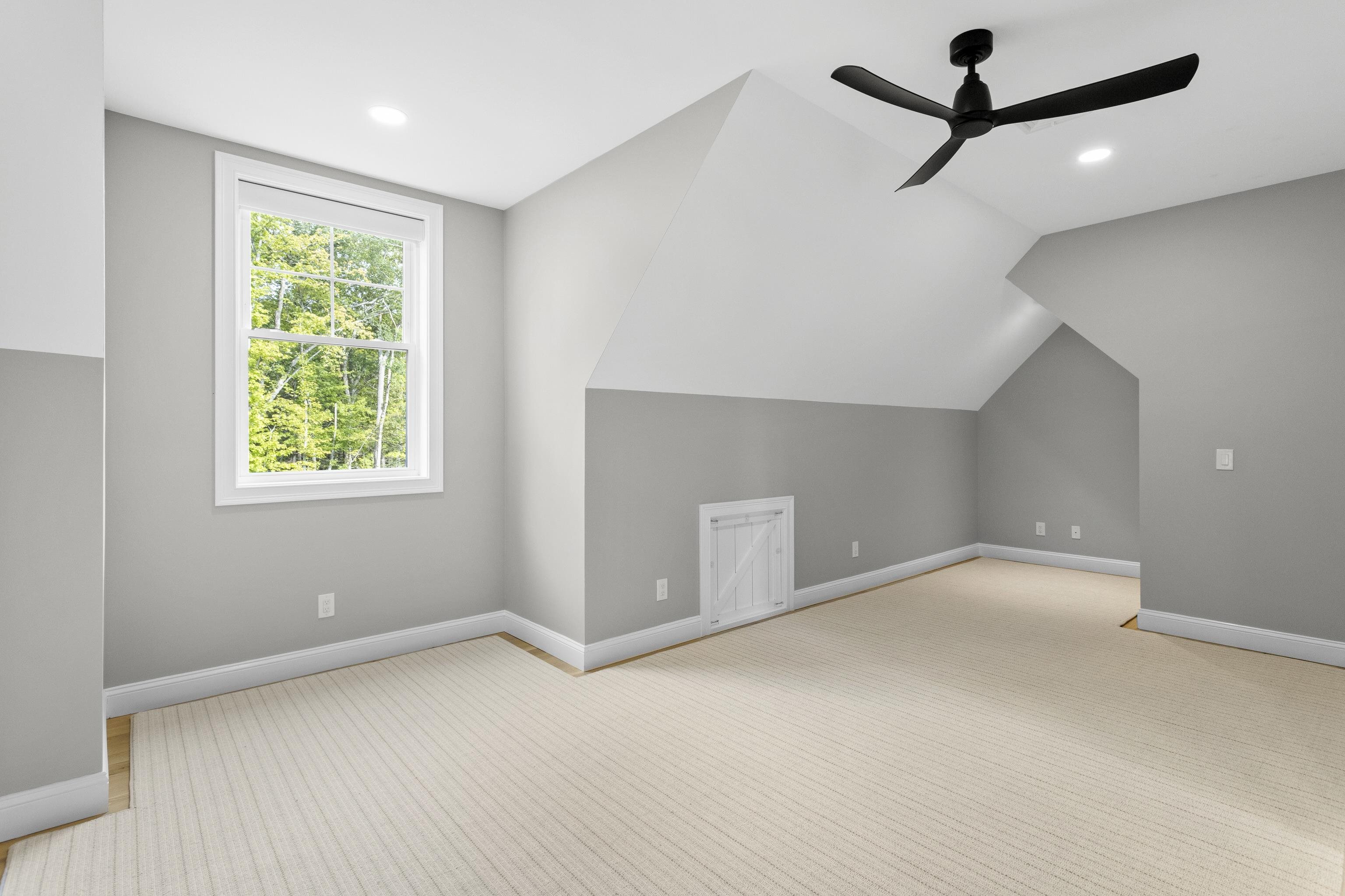 10 Hobart Lane