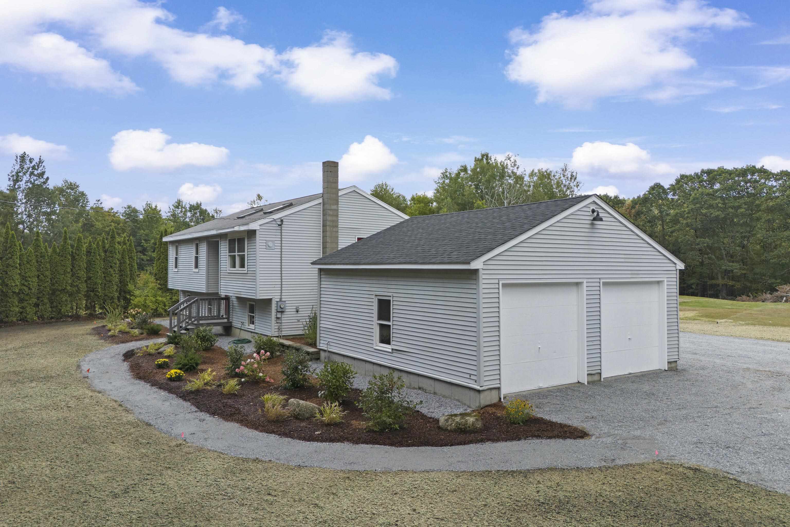 207 Thorndike Road