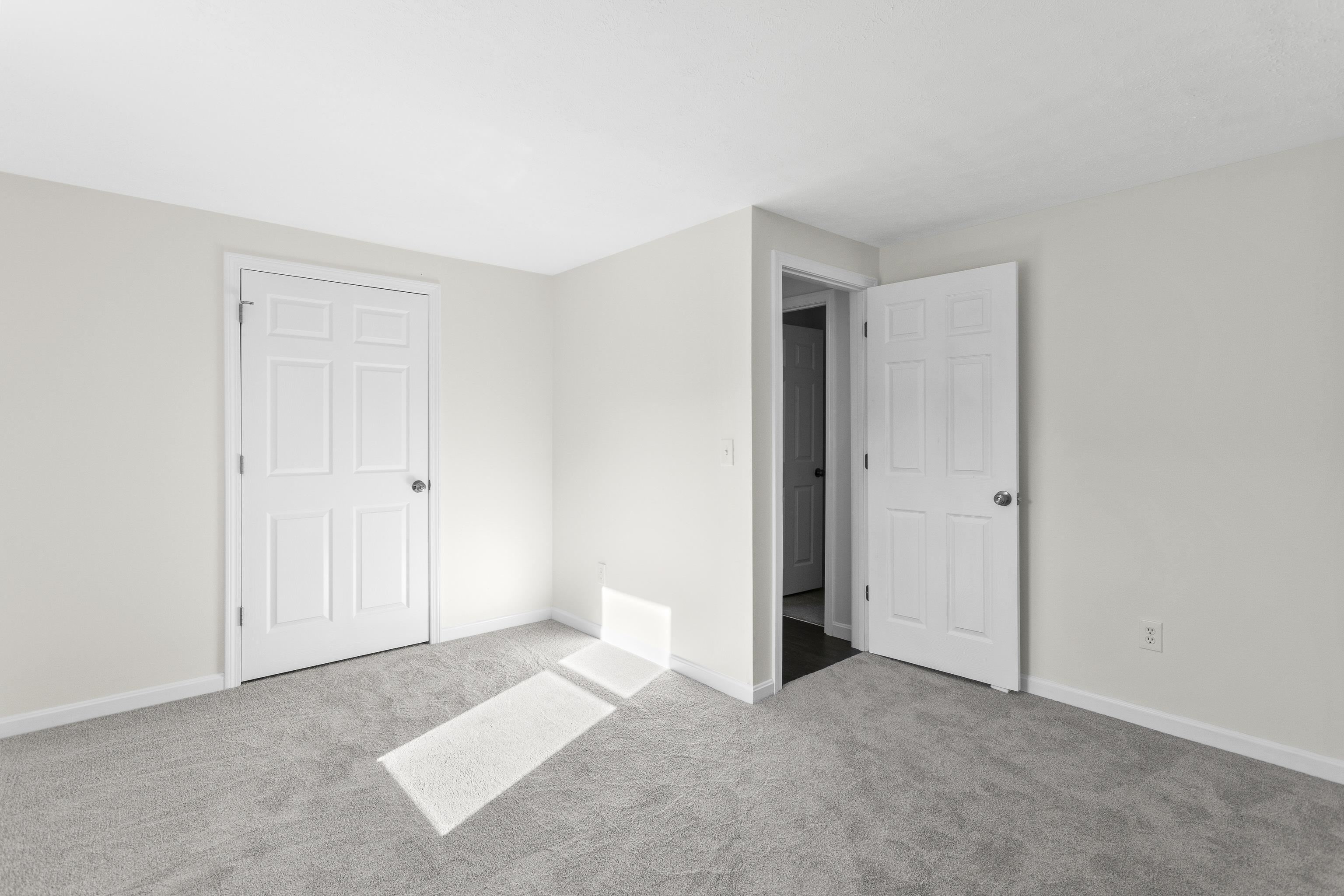 207 Thorndike Road