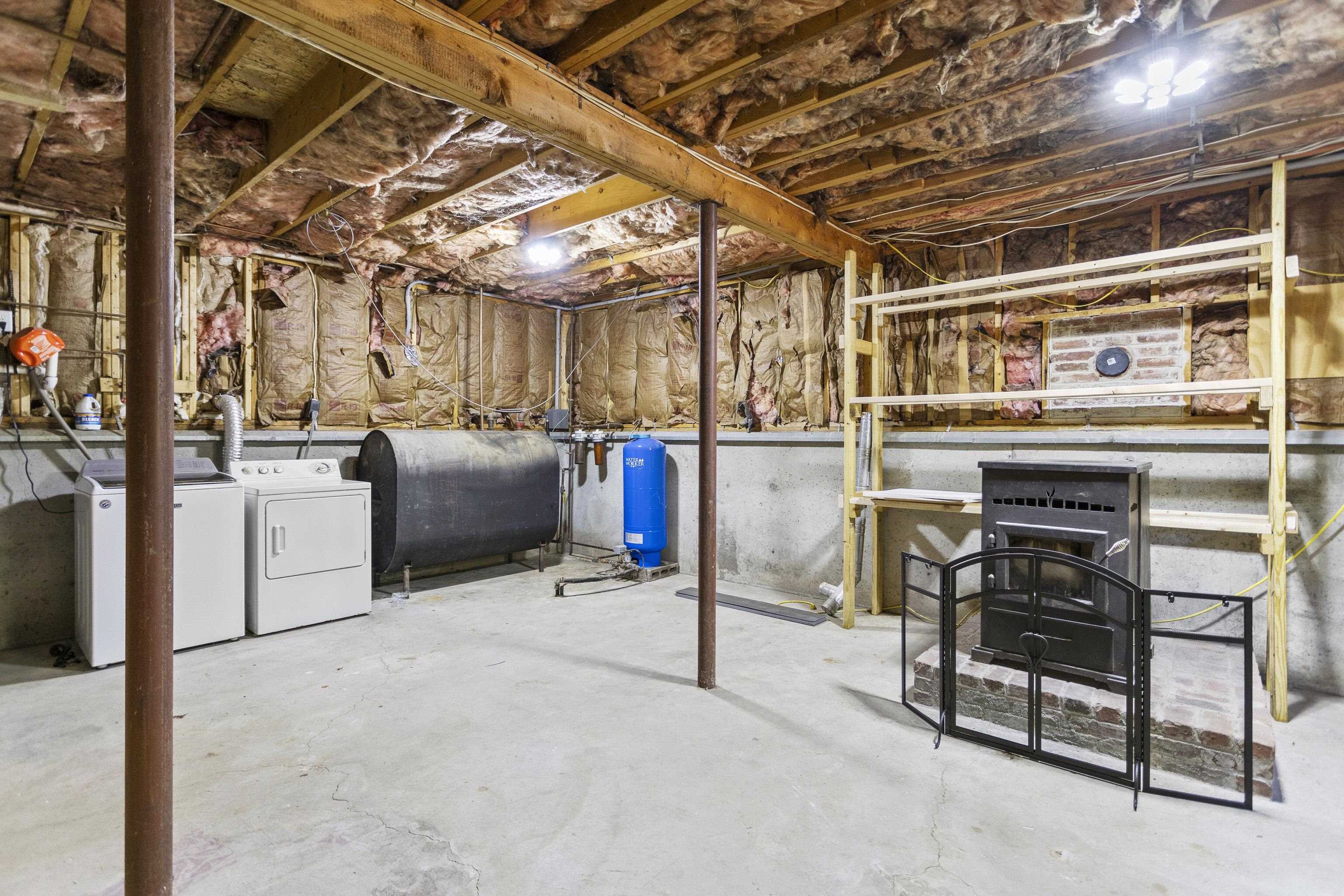 207 Thorndike Road