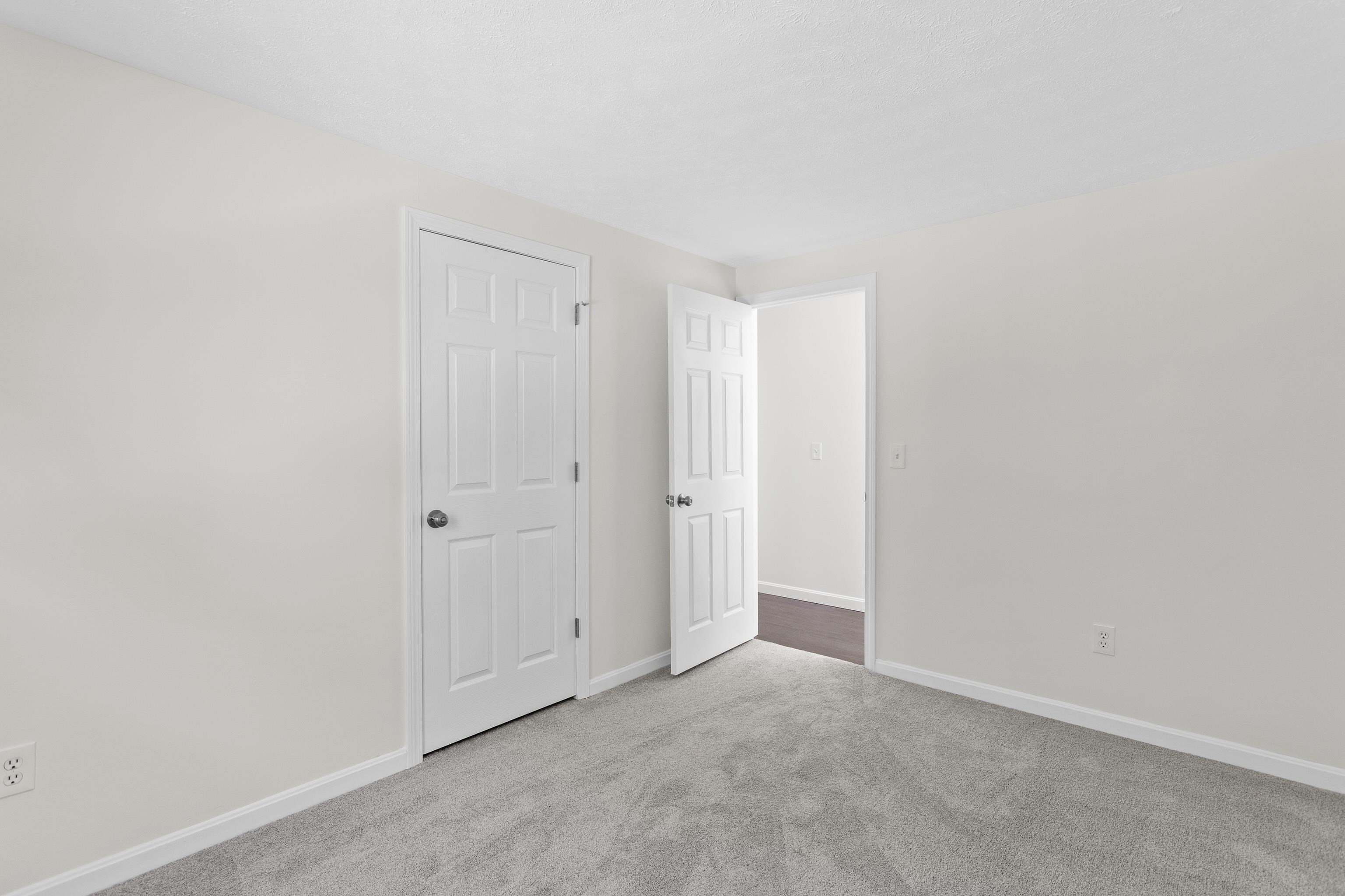 207 Thorndike Road