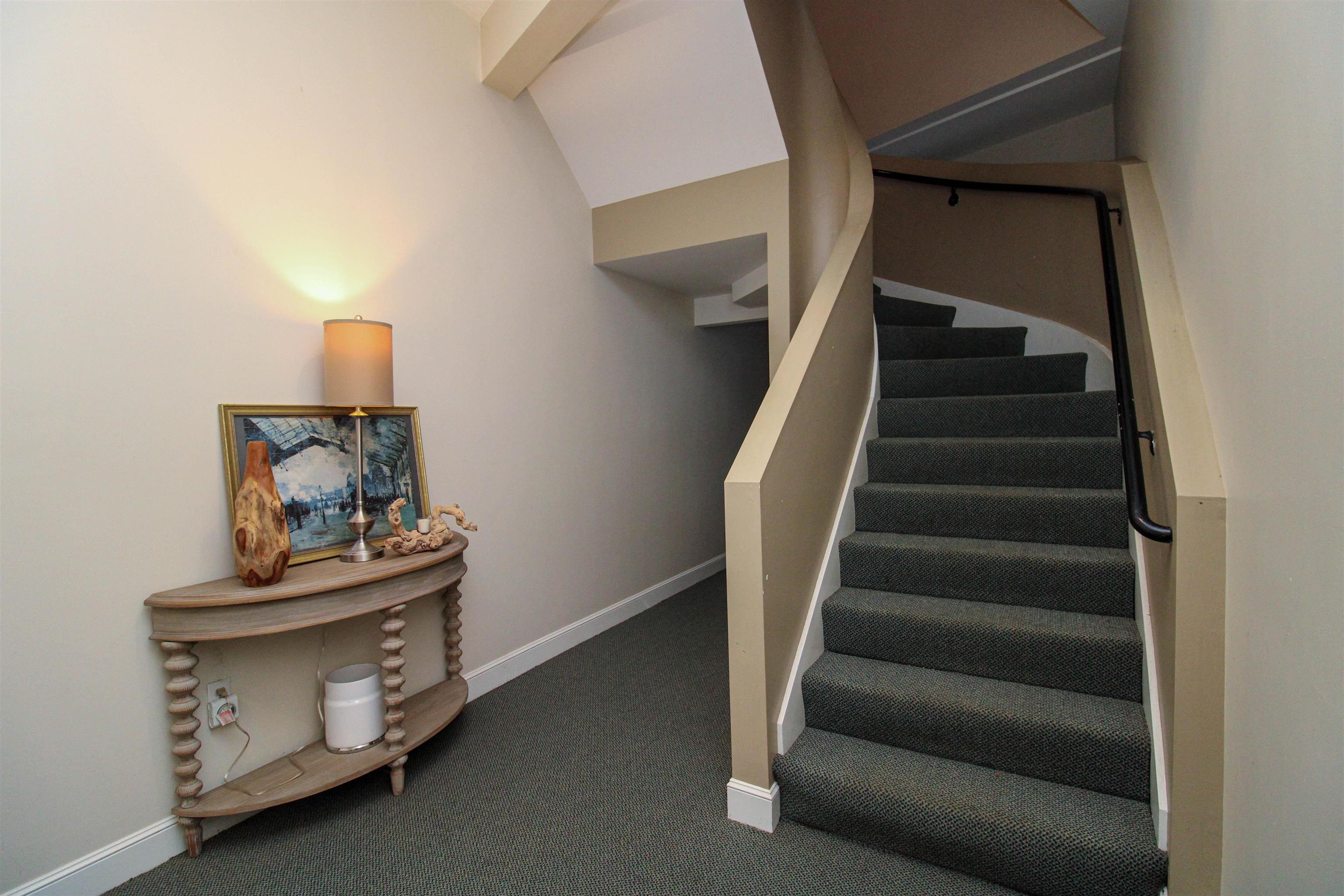 6 B Lancaster Road