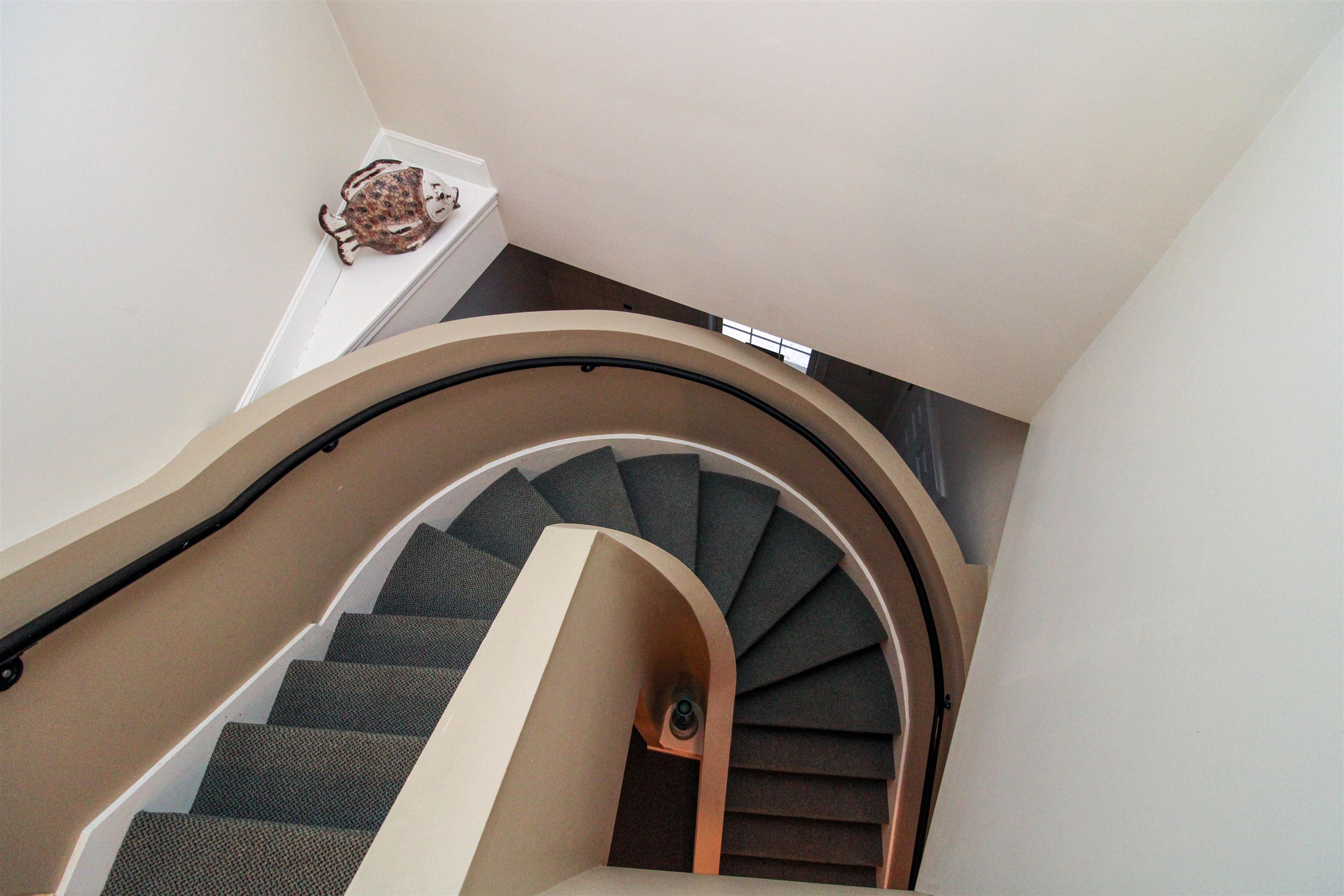 6 B Lancaster Road