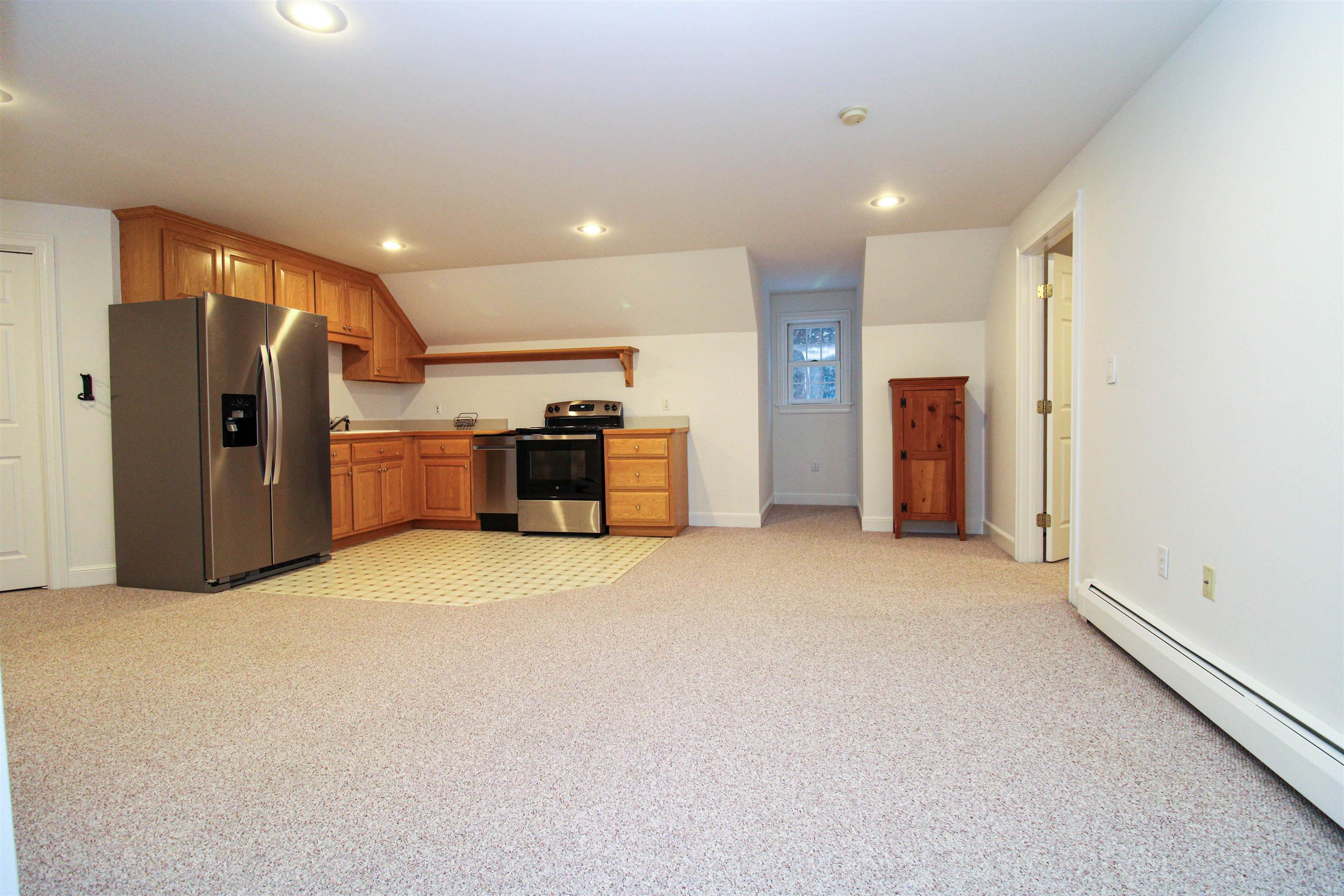 6 B Lancaster Road