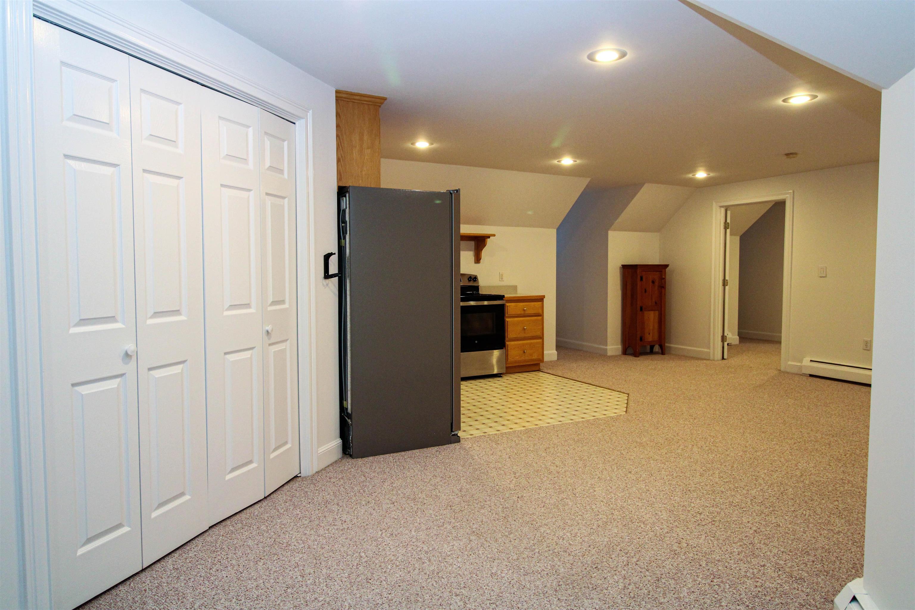 6 B Lancaster Road
