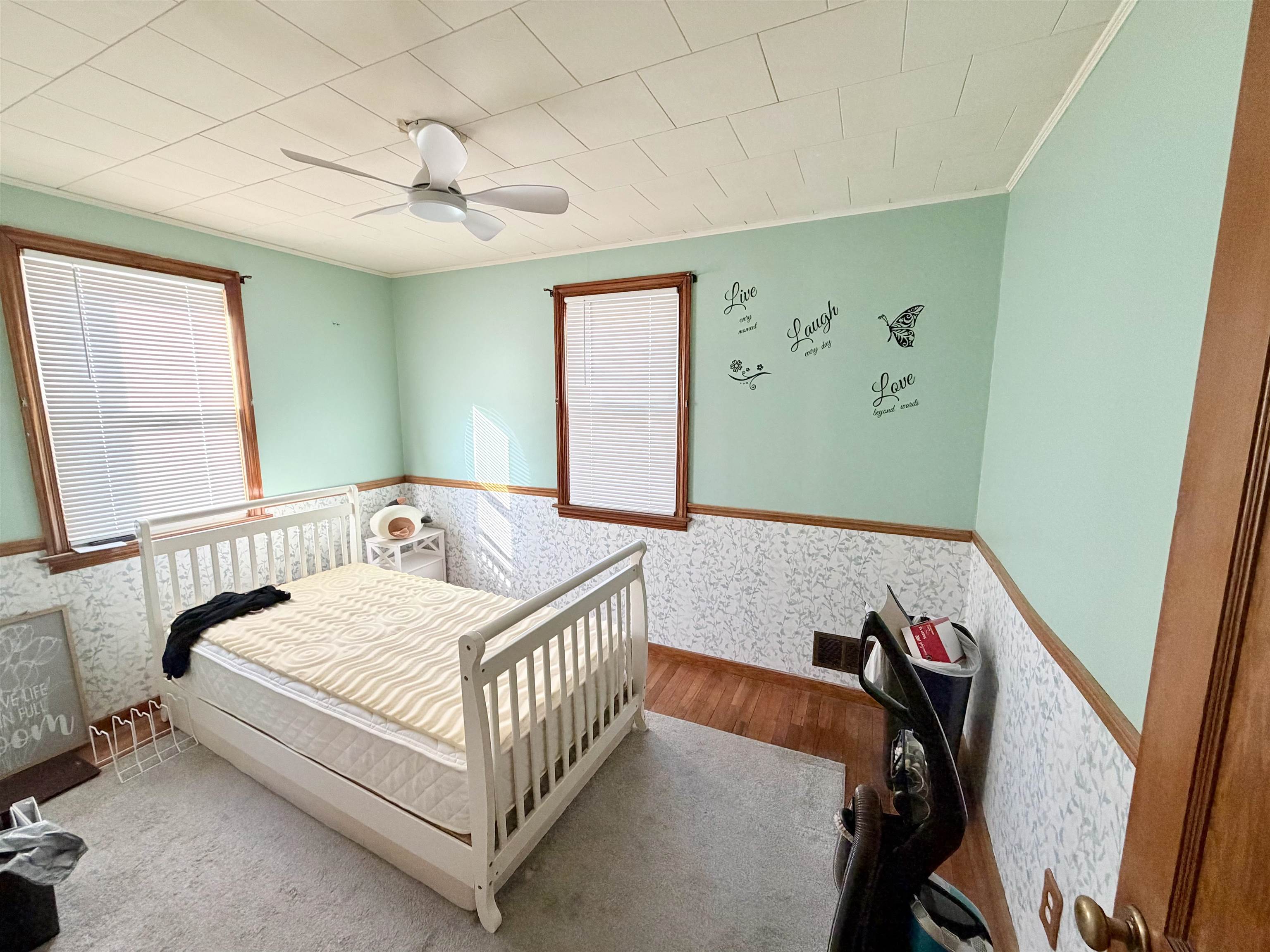 87 Saint Marie Street