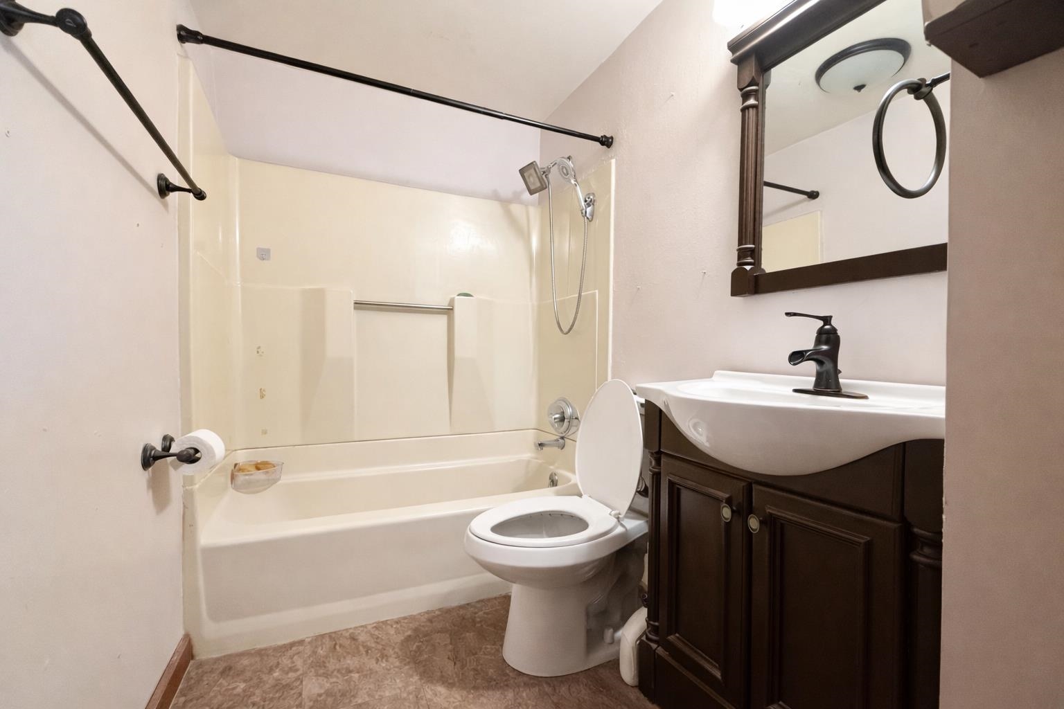 87 Saint Marie Street