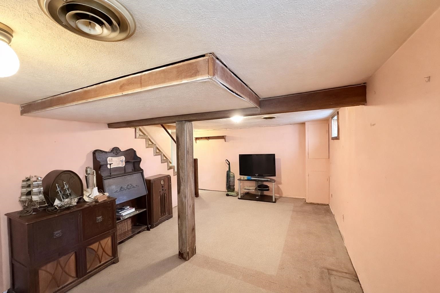 87 Saint Marie Street