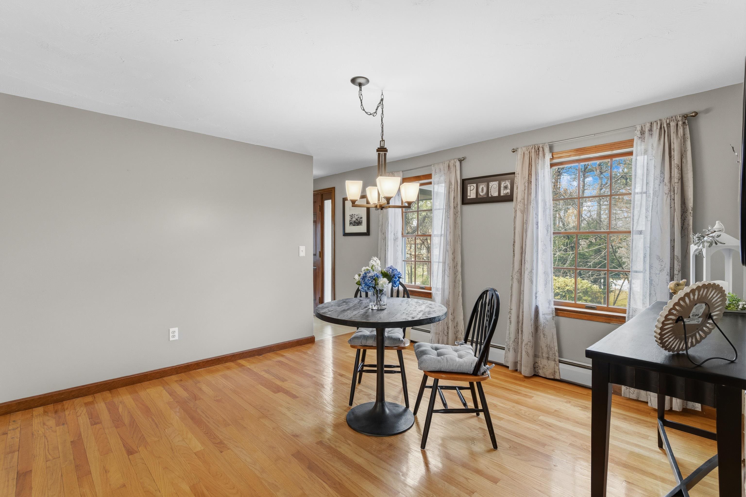 41 Windsor Boulevard