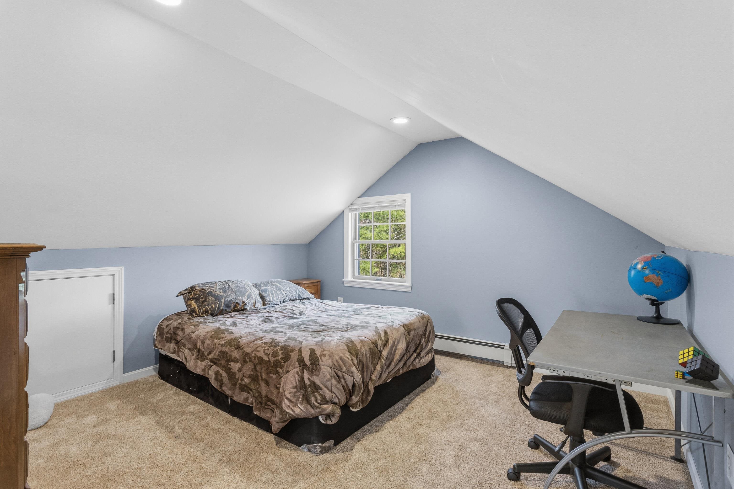 41 Windsor Boulevard