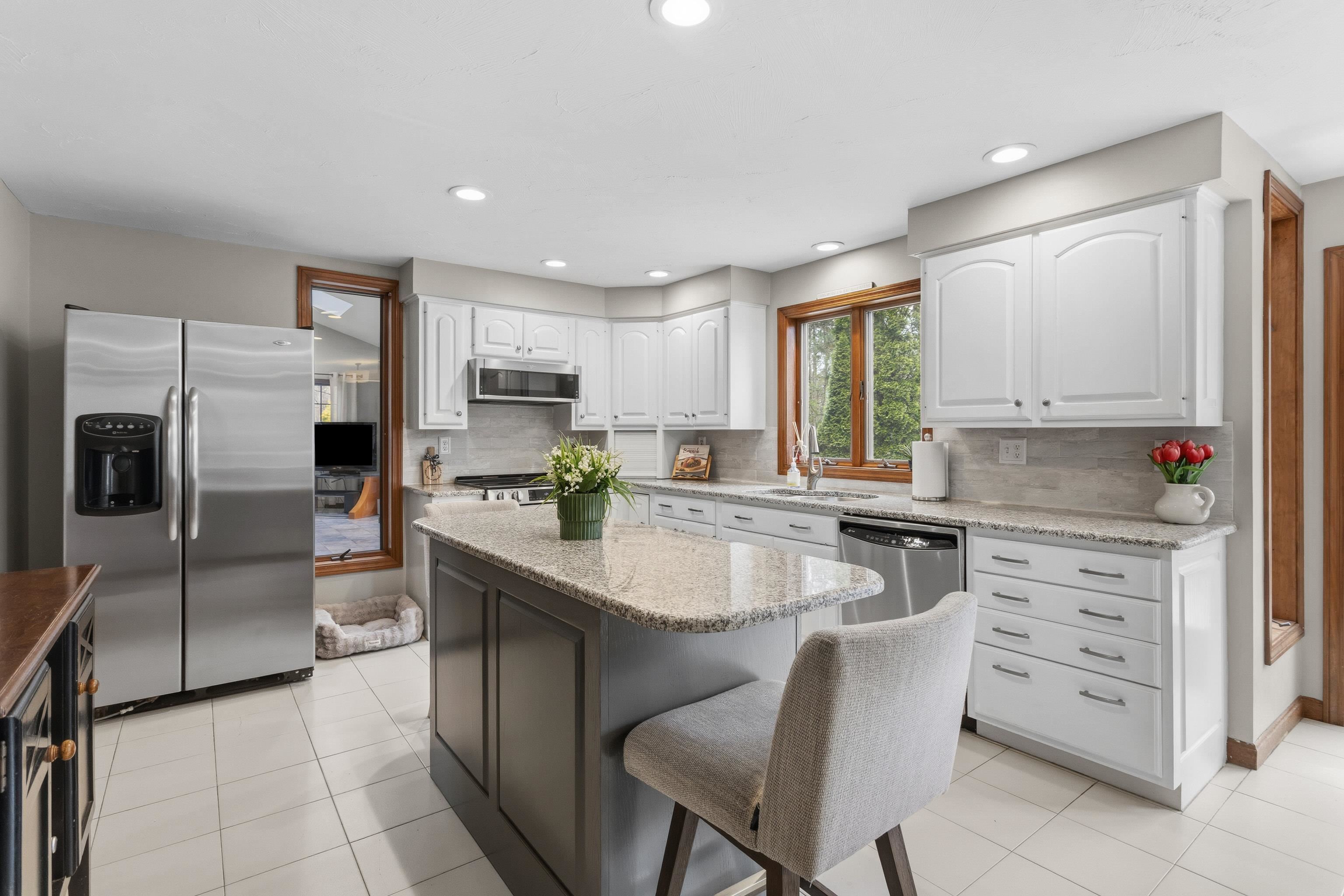 41 Windsor Boulevard