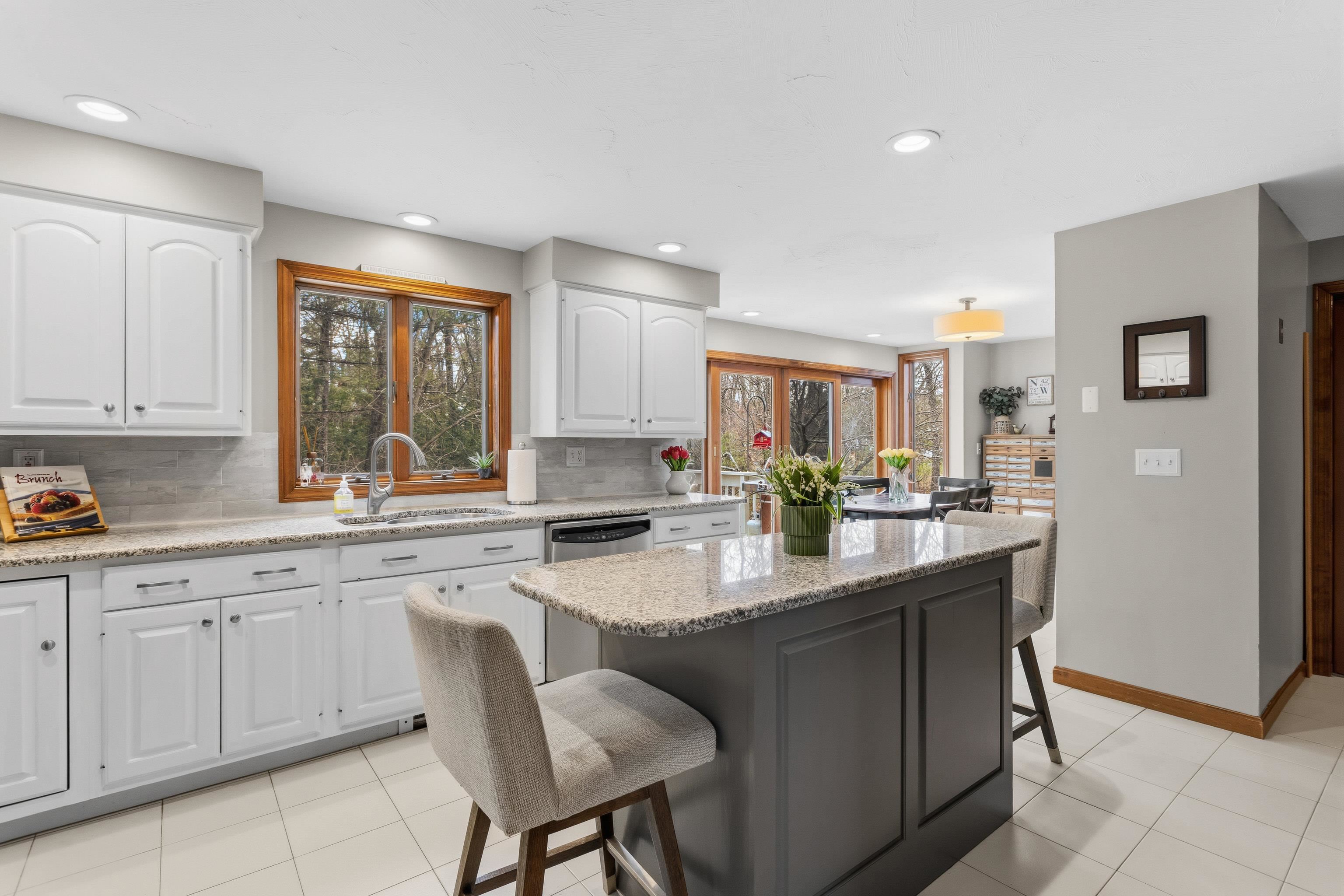 41 Windsor Boulevard