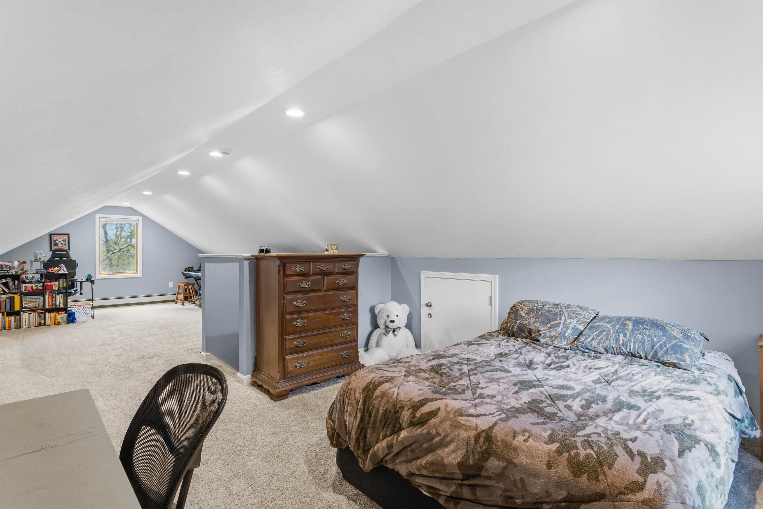 41 Windsor Boulevard