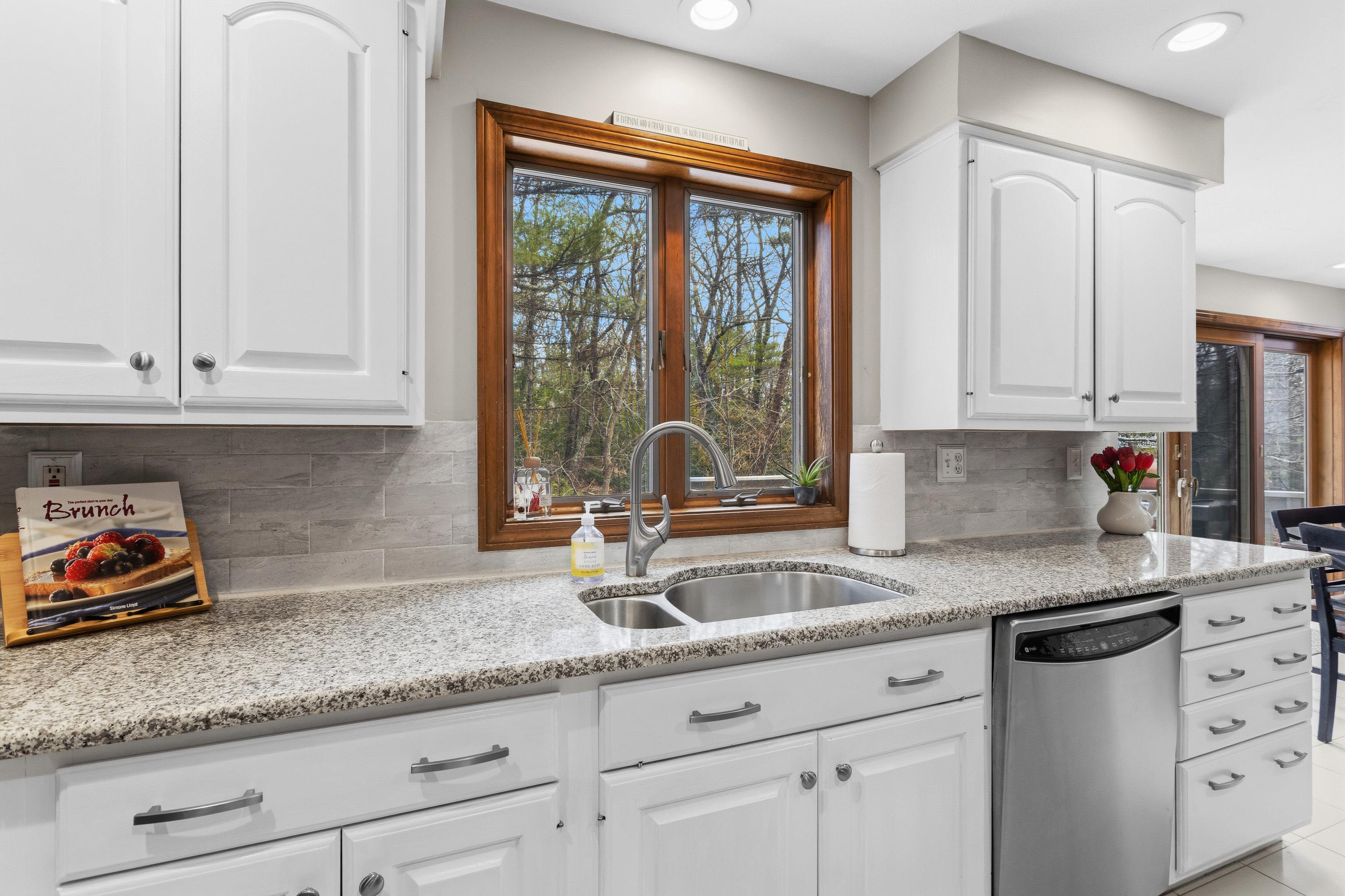 41 Windsor Boulevard