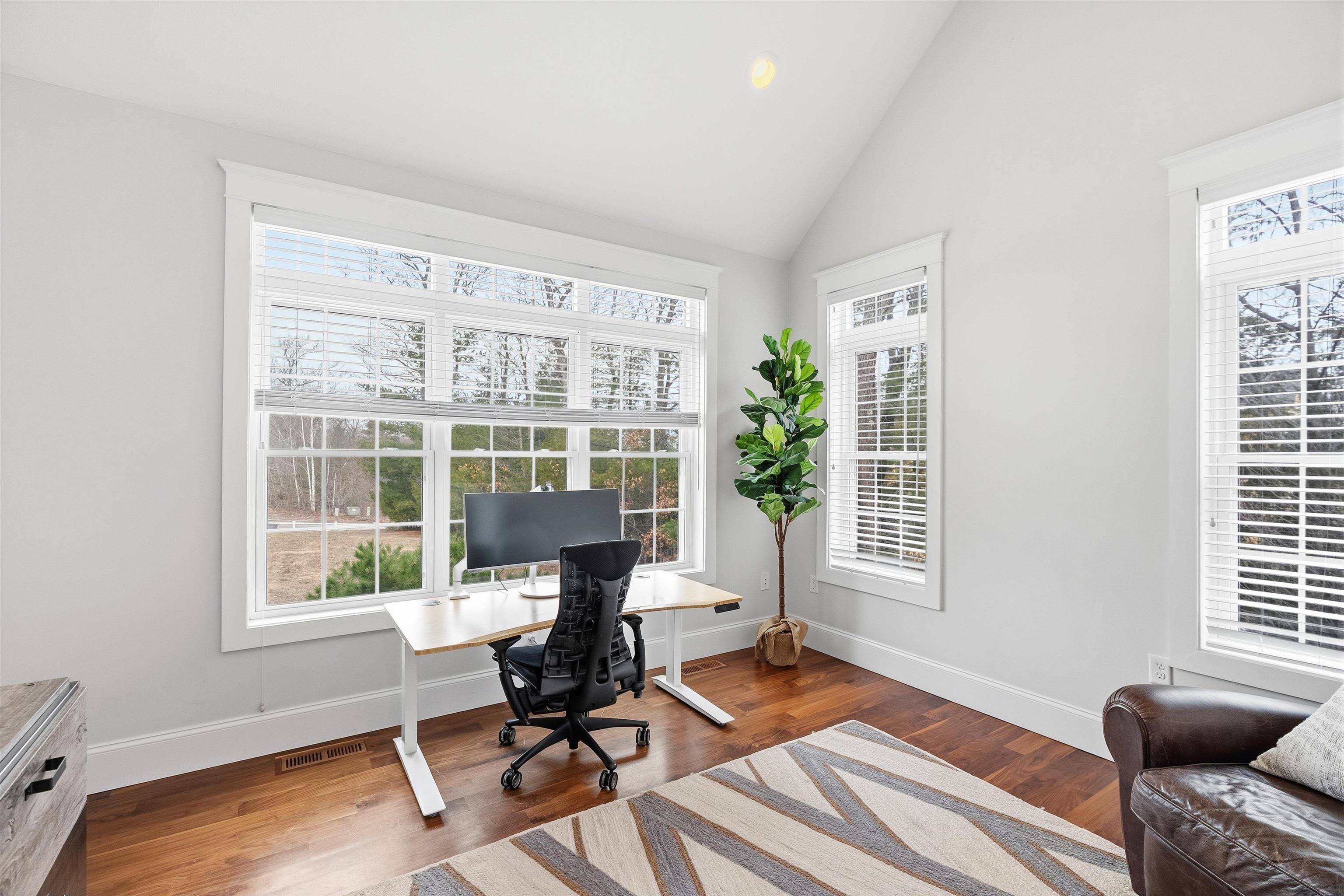5 Ryan Farm Road