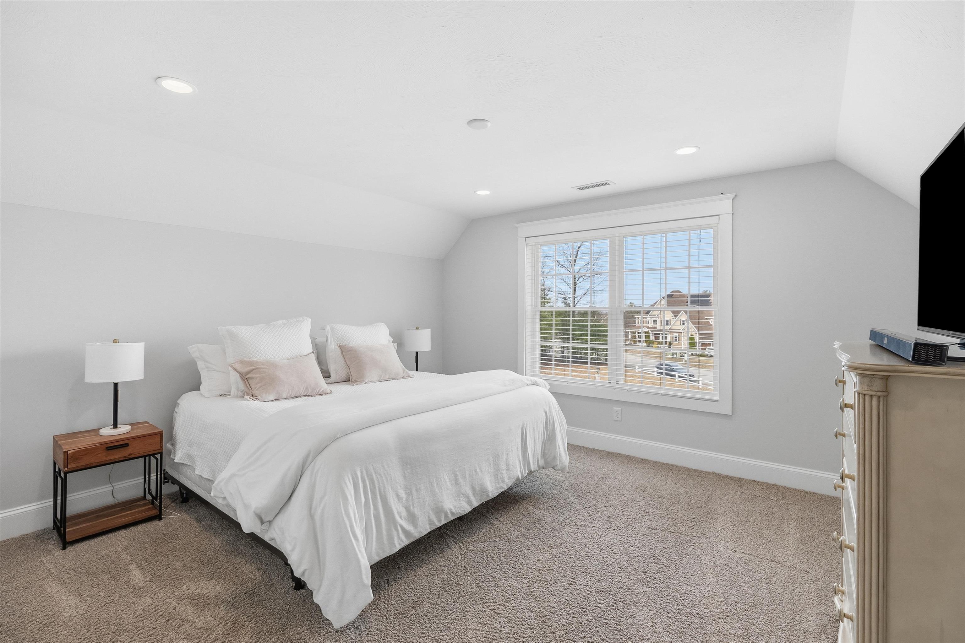 5 Ryan Farm Road
