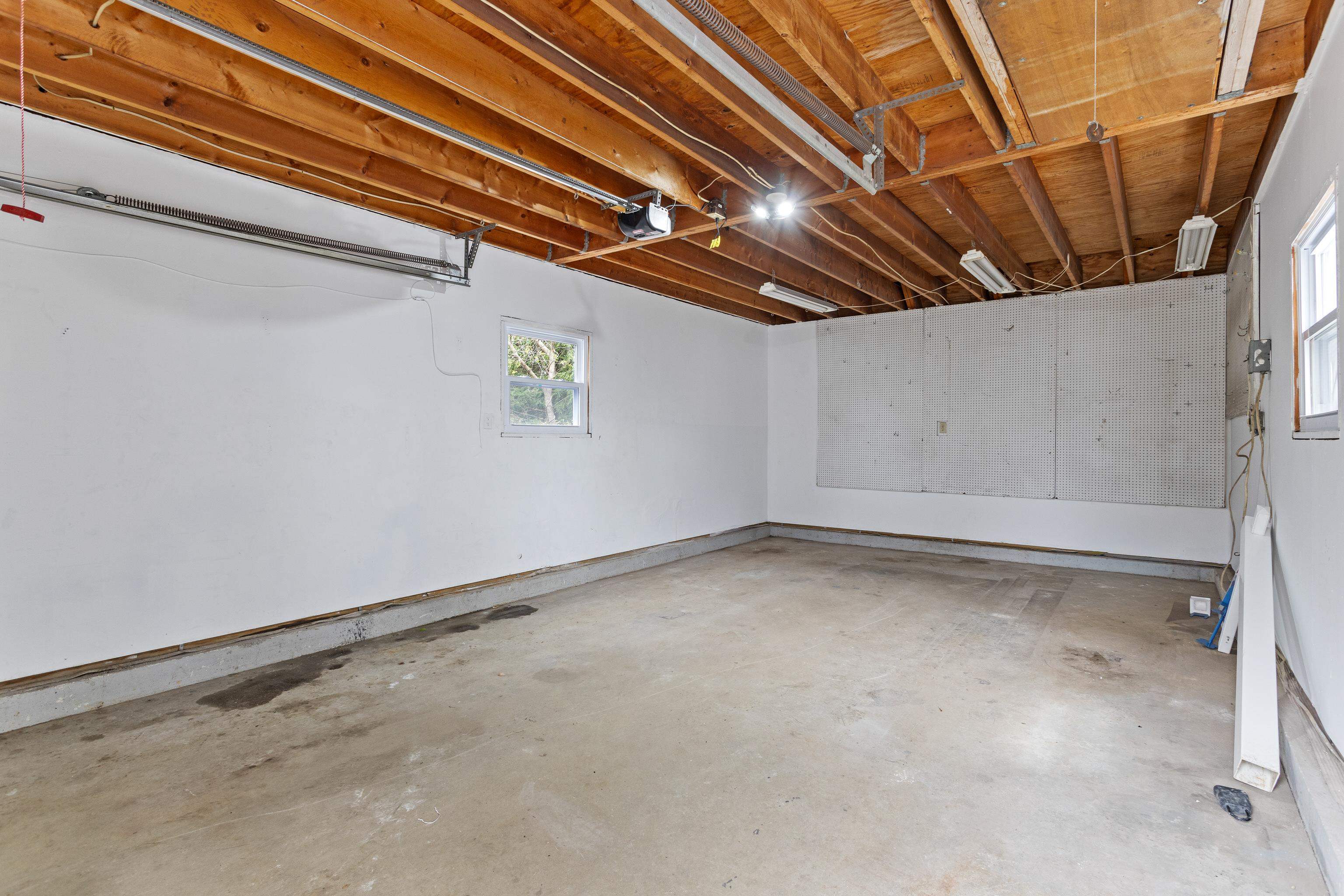12 Hemlock Street