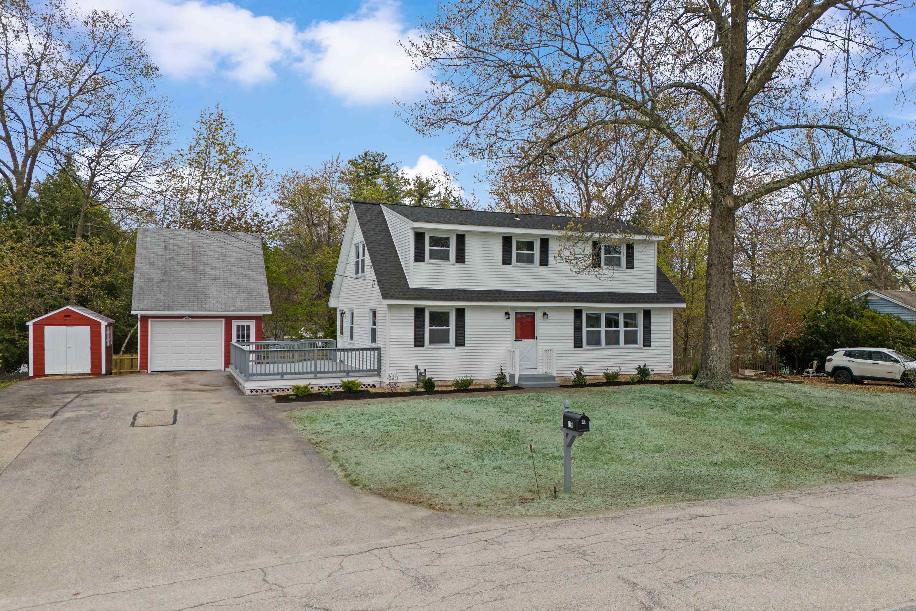 12 Hemlock Street