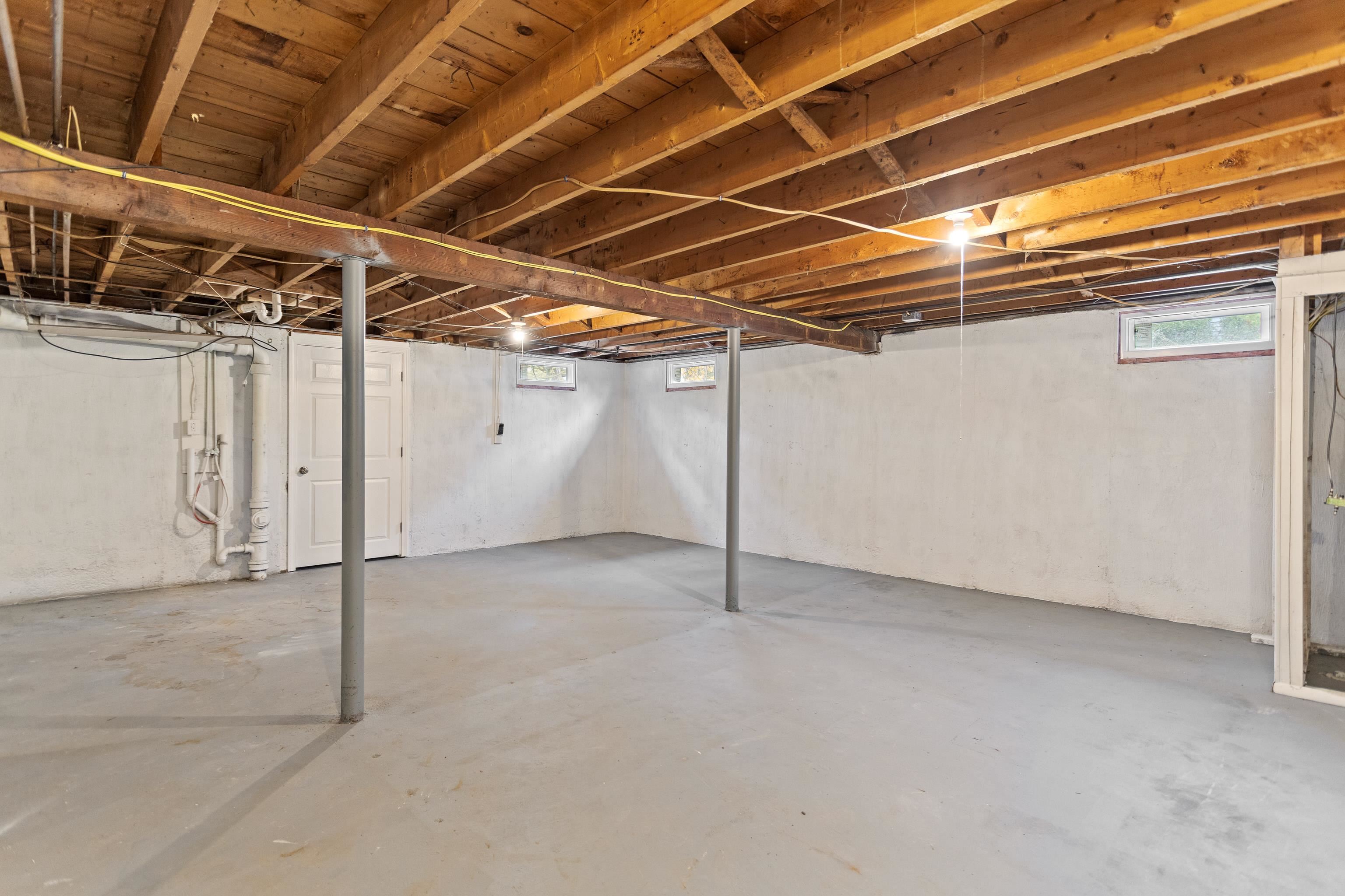 12 Hemlock Street