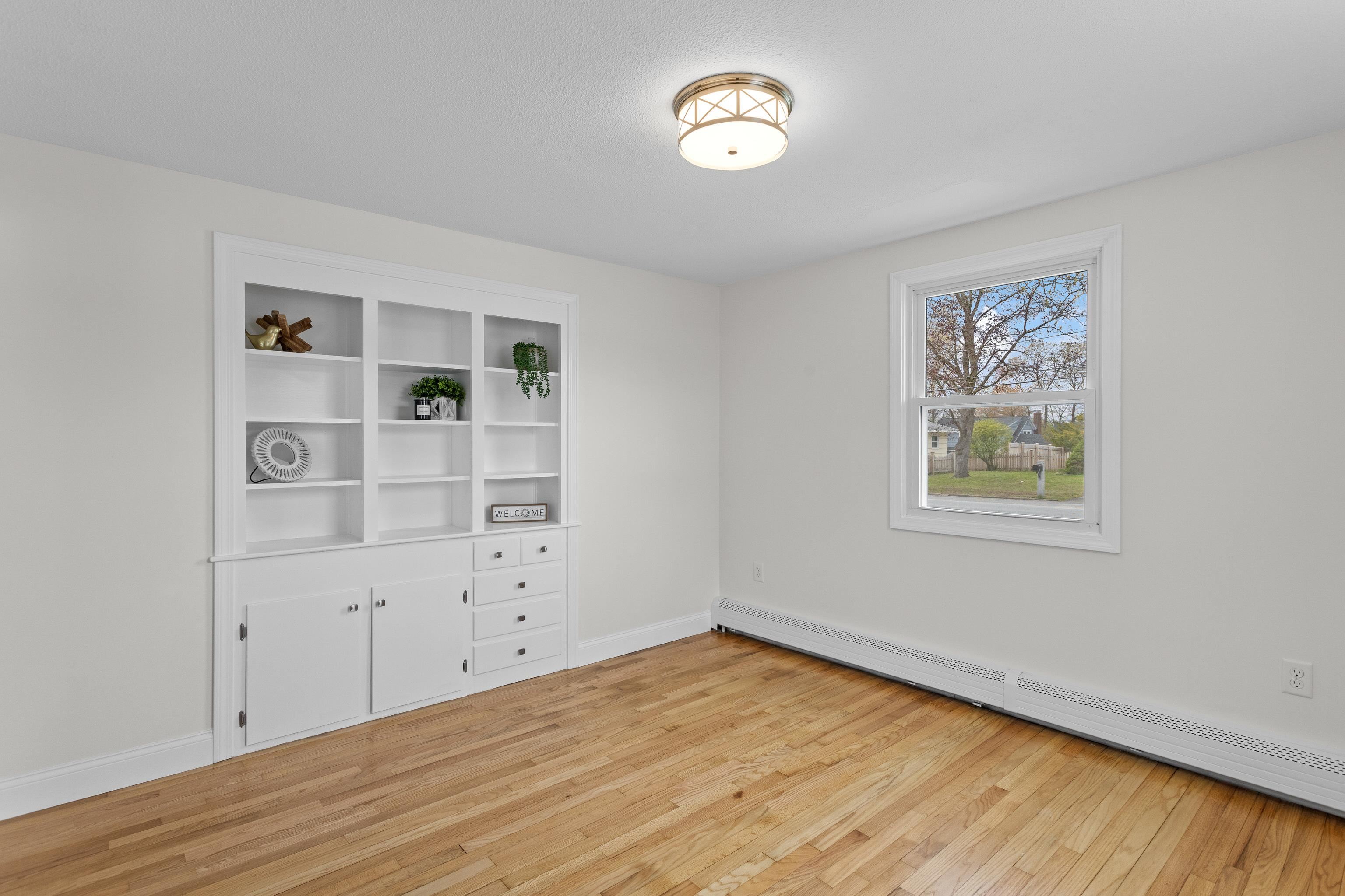 12 Hemlock Street