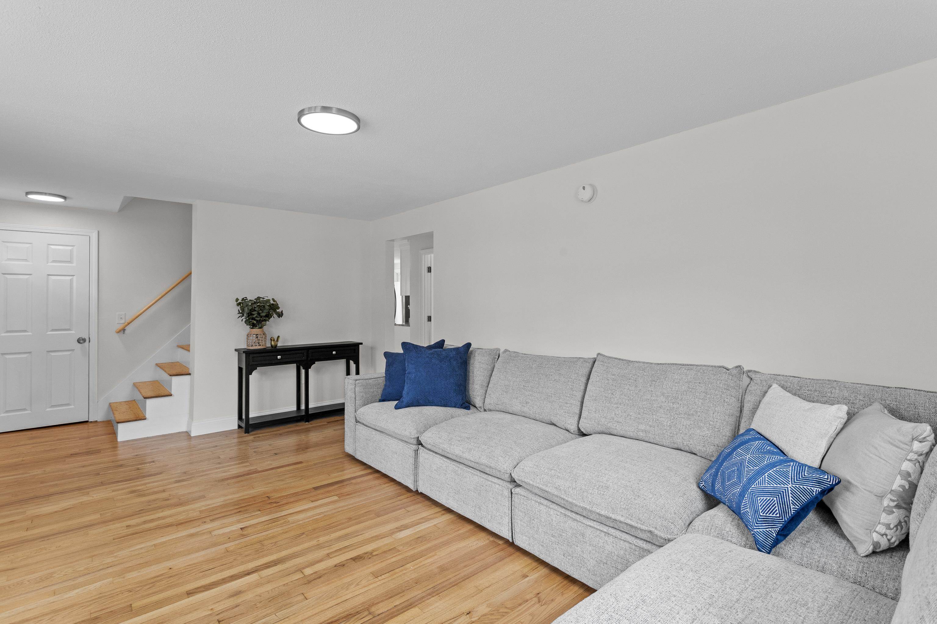 12 Hemlock Street