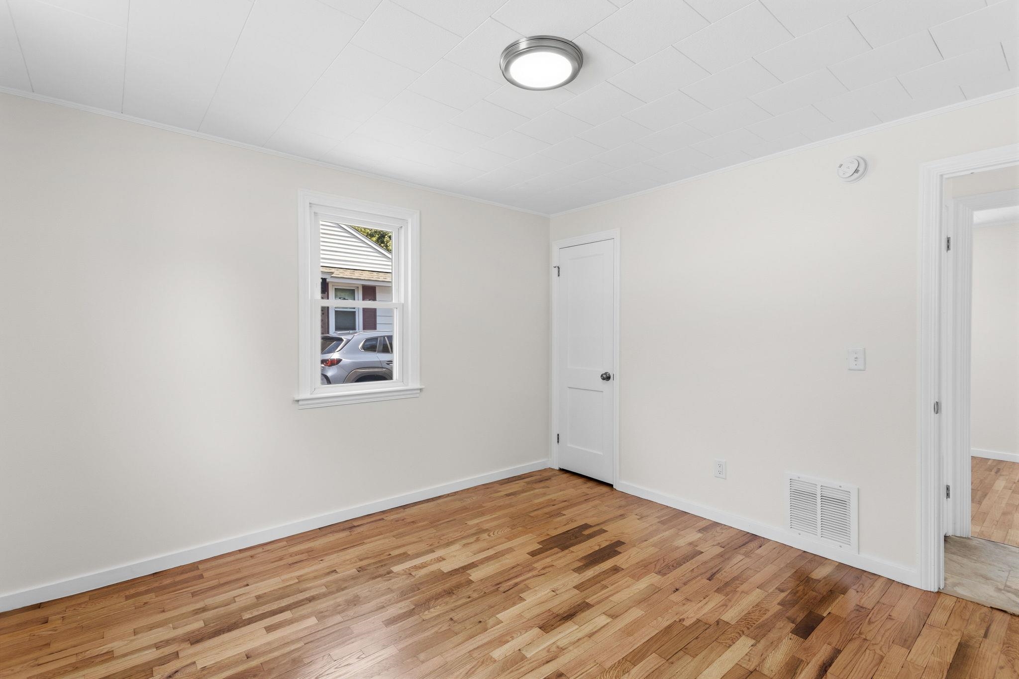 87 Saint Marie Street
