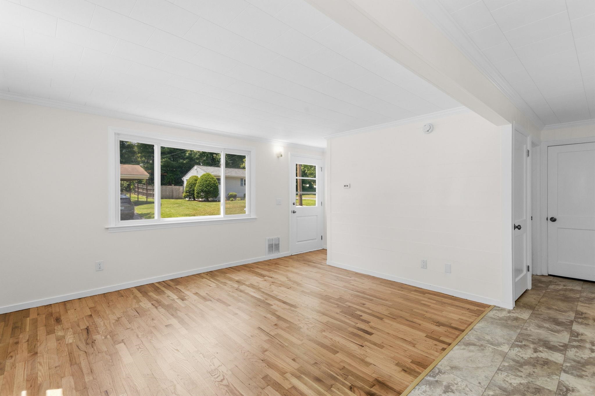 87 Saint Marie Street
