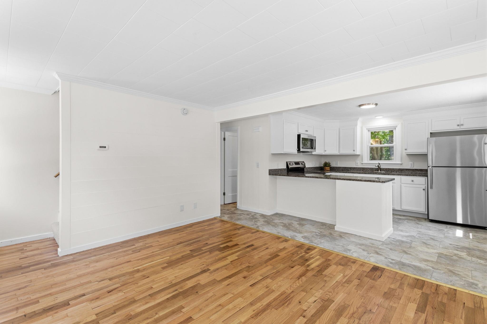87 Saint Marie Street