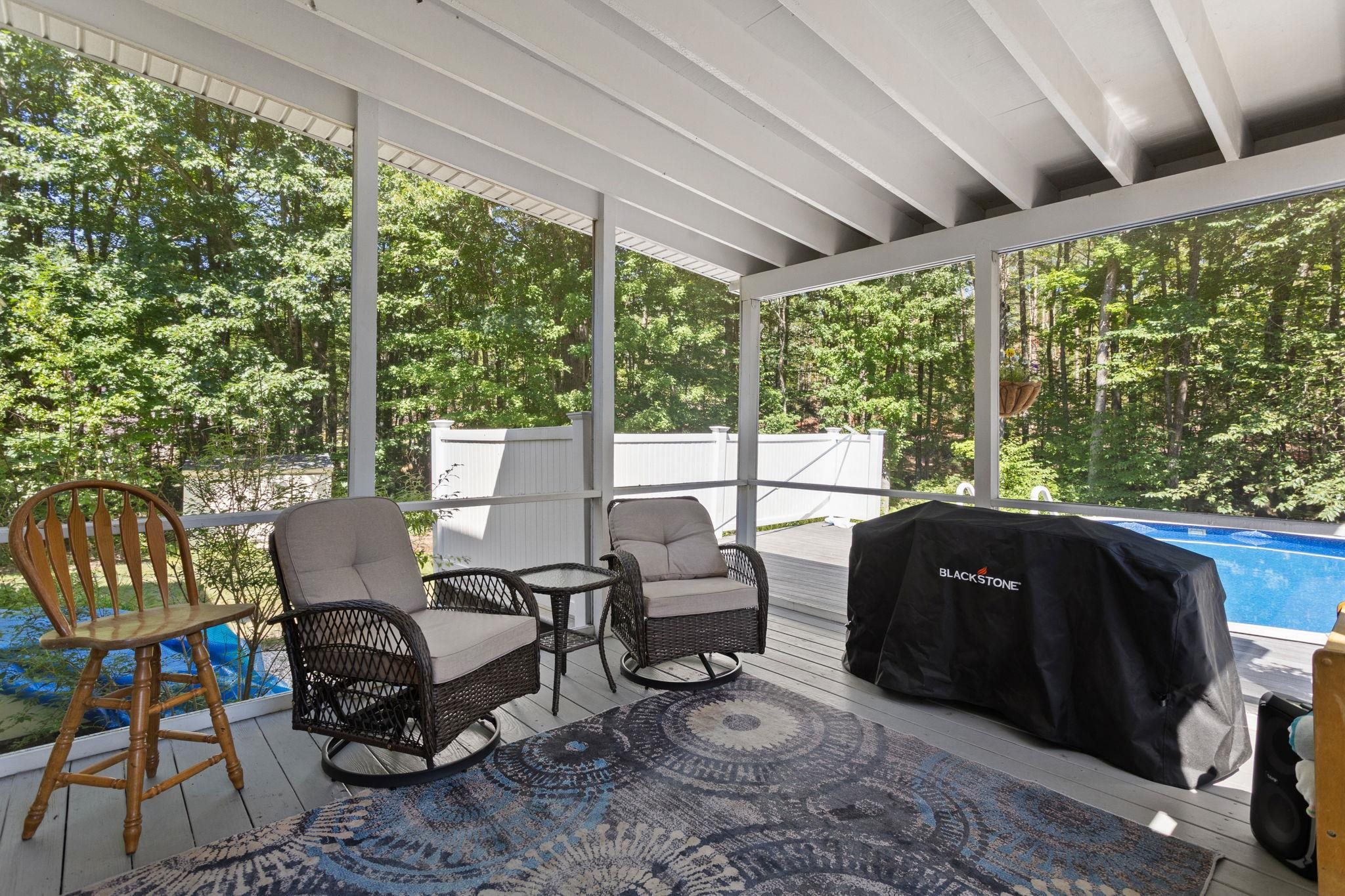 924 River Road