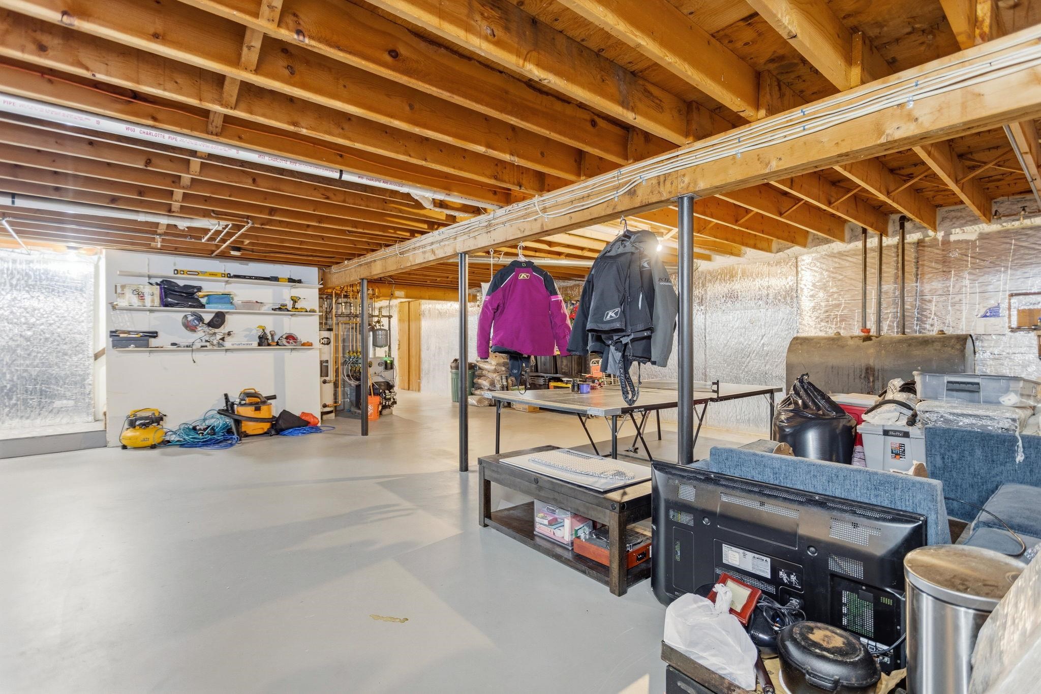 924 River Road
