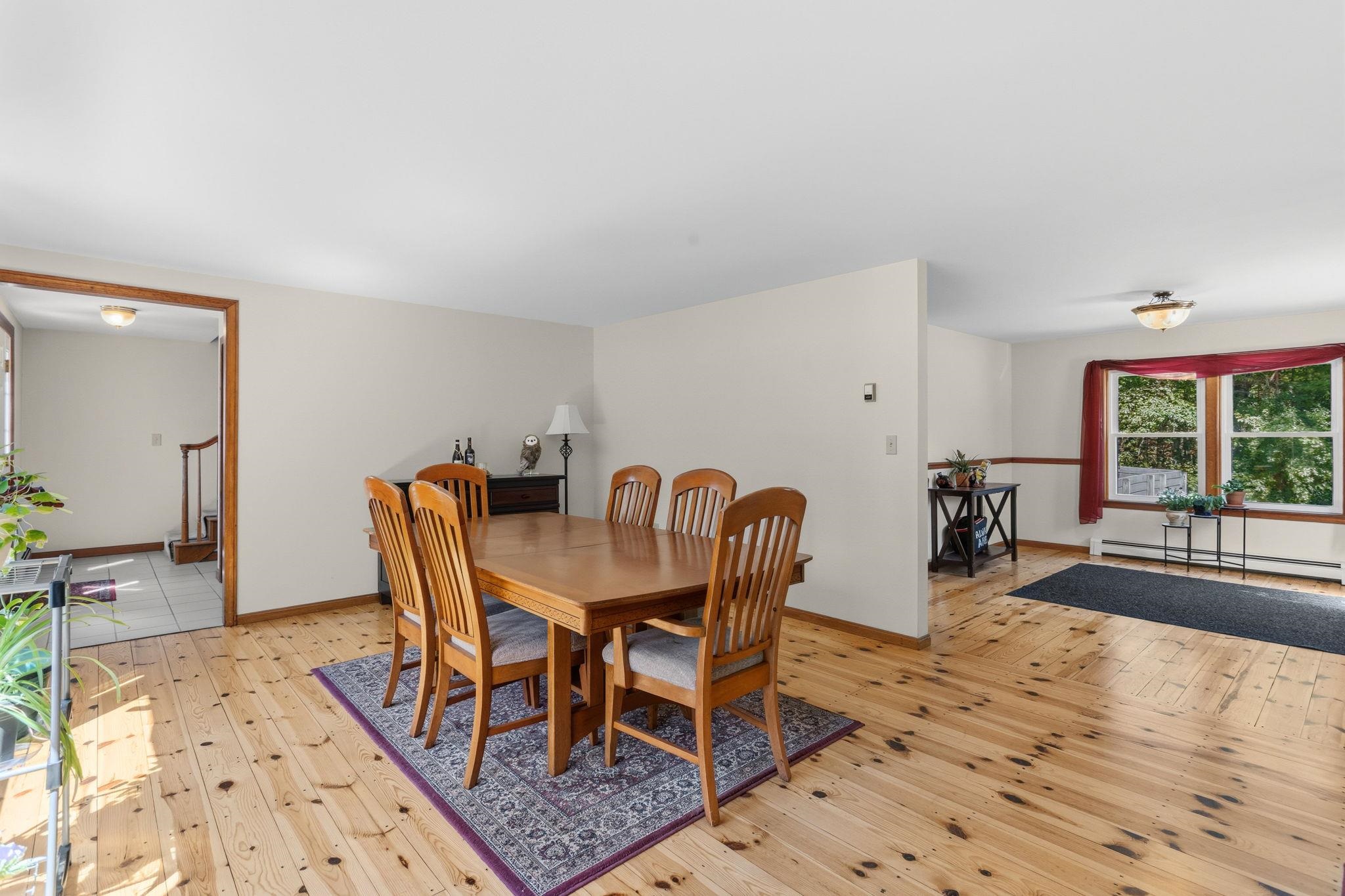 924 River Road
