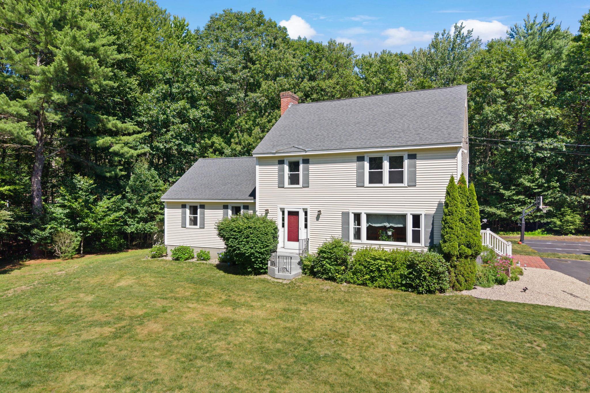 924 River Road
