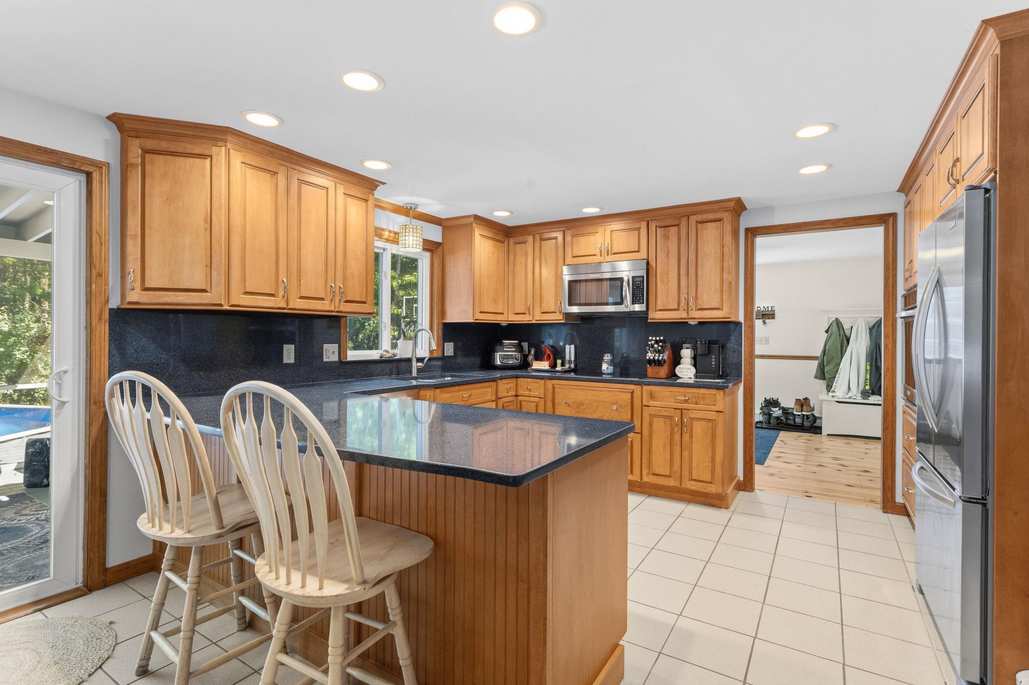 924 River Road
