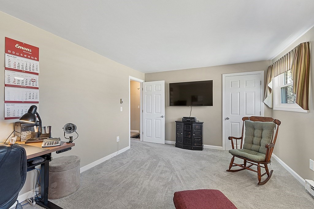 24 Oakridge Dr. # 24