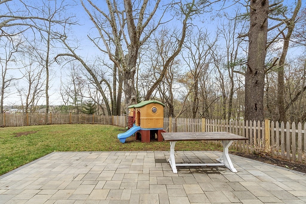 12 West Parish Ridge Rd.