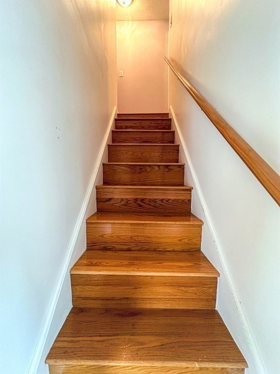 16 Leopold St