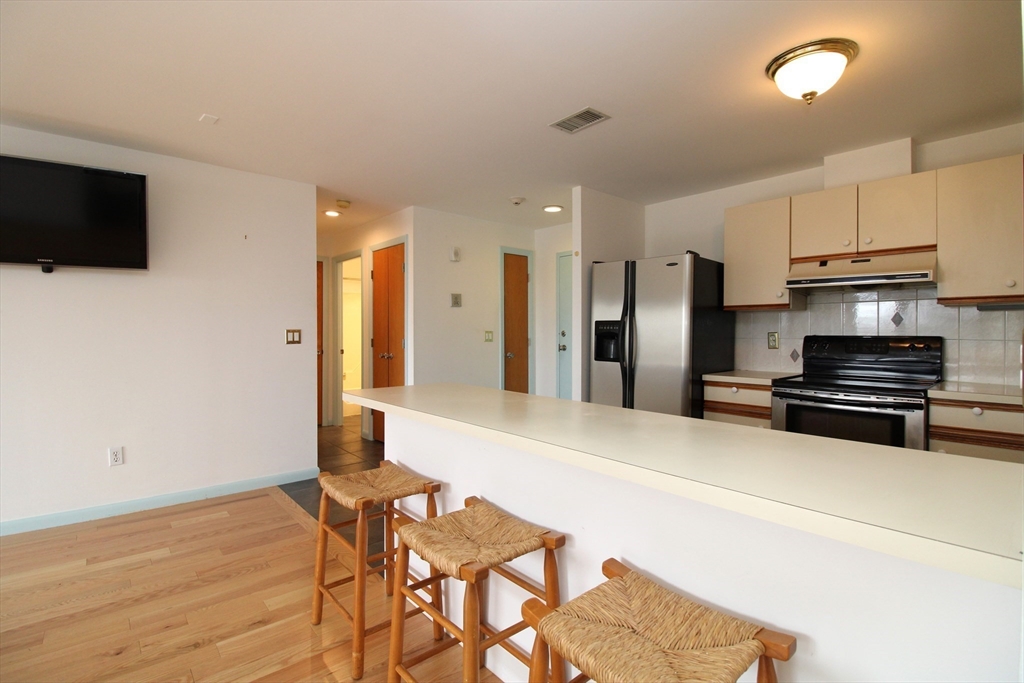 1 Carey Cir # 512