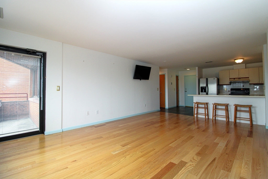 1 Carey Cir # 512