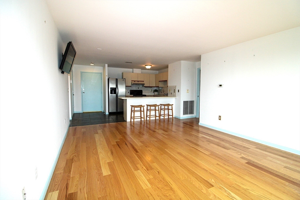 1 Carey Cir # 512