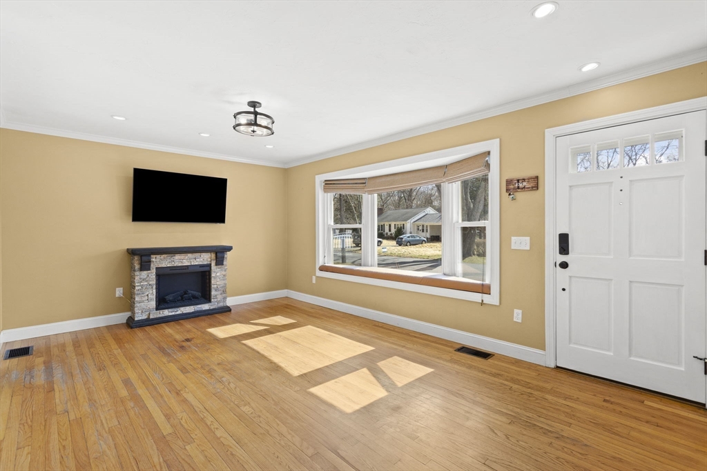19 Westbrook Rd