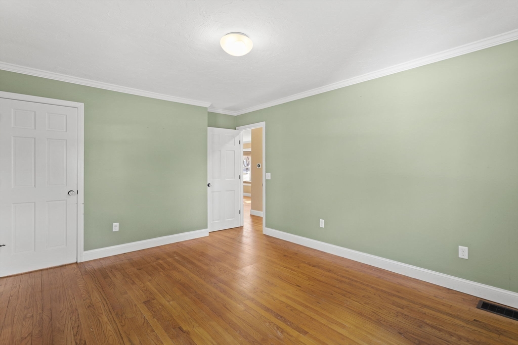 19 Westbrook Rd