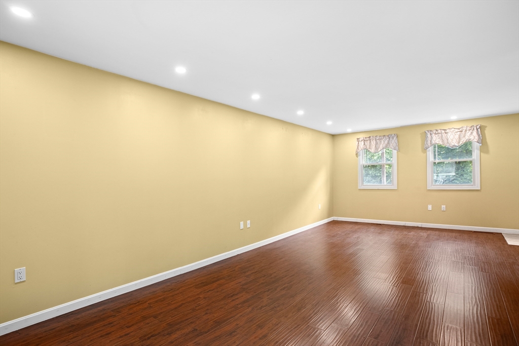 36 Clark Ave