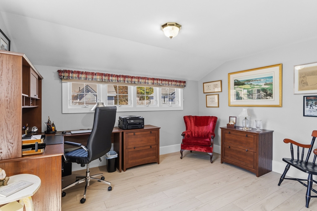 11 Highland Ave