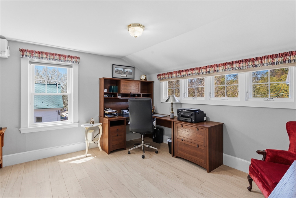 11 Highland Ave
