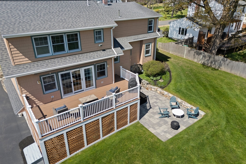 11 Highland Ave