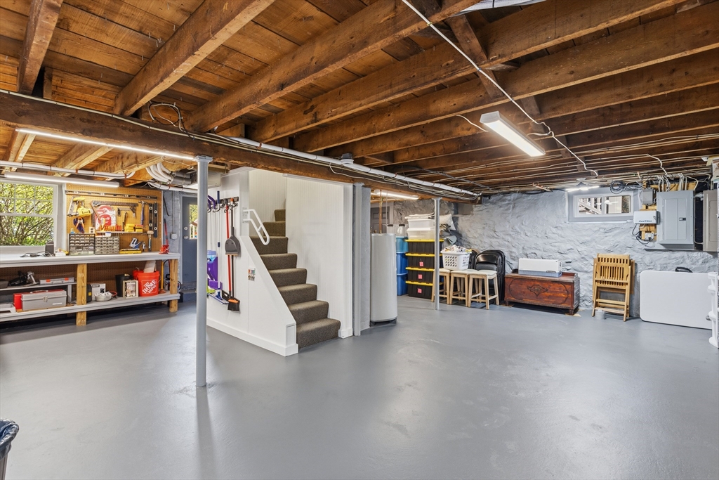 11 Highland Ave