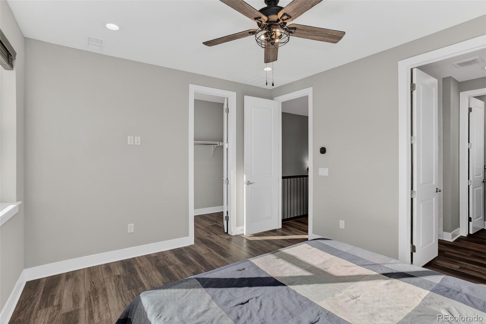 5181 N Vivian Street