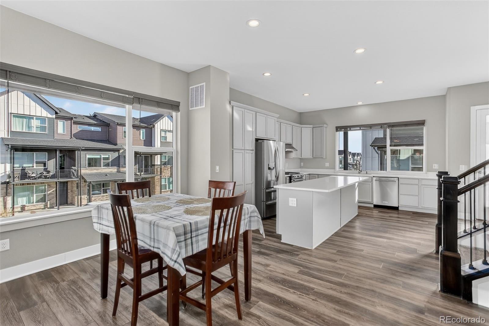 5181 N Vivian Street