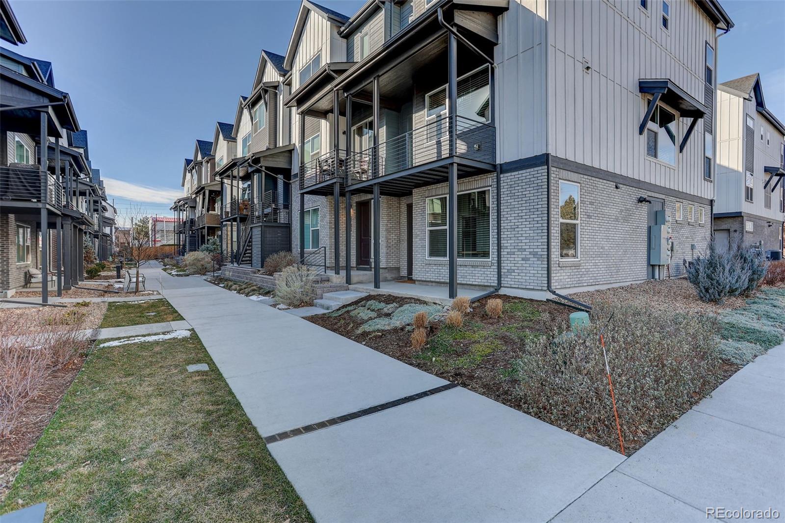 5181 N Vivian Street