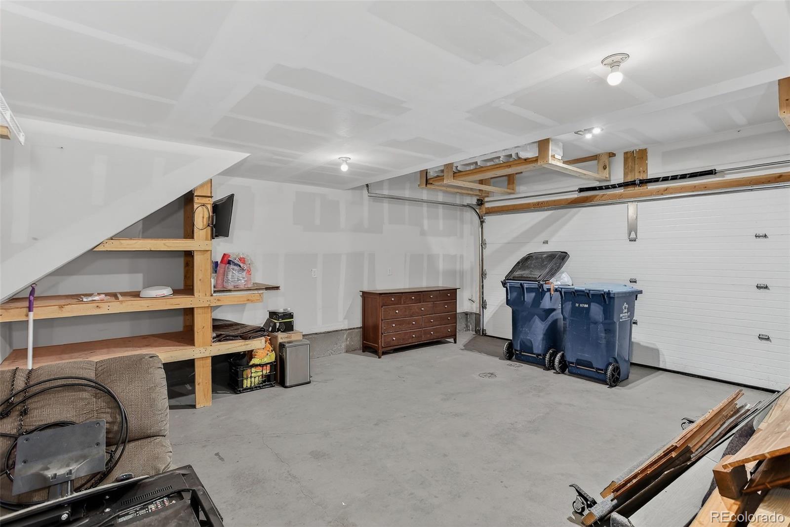 5181 N Vivian Street